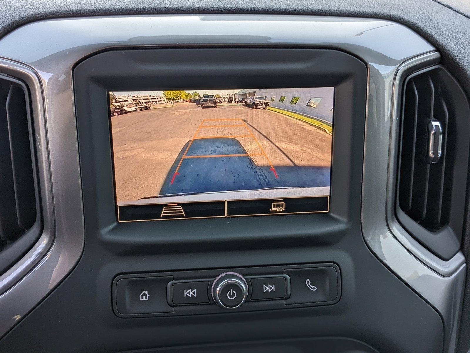 2024 Chevrolet Silverado 1500 Vehicle Photo in VALENCIA, CA 91355-1705