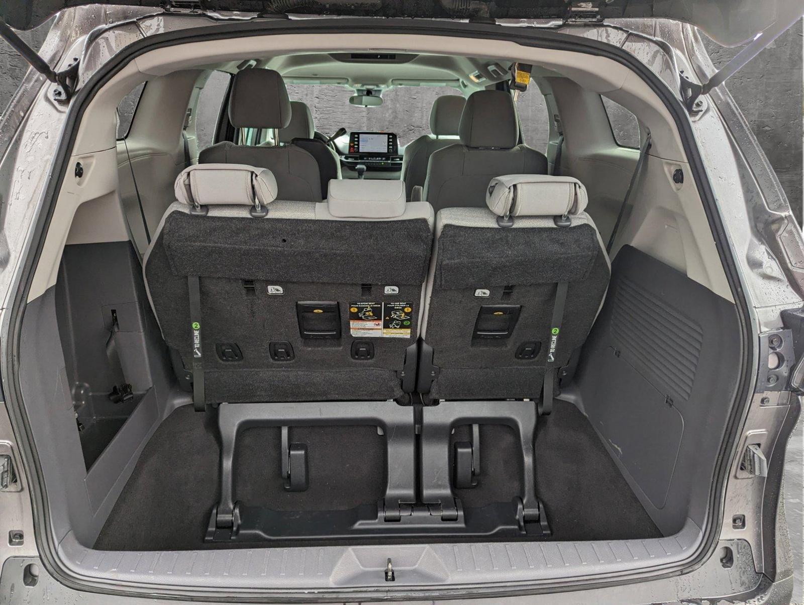 2023 Toyota Sienna Vehicle Photo in Spokane Valley, WA 99212