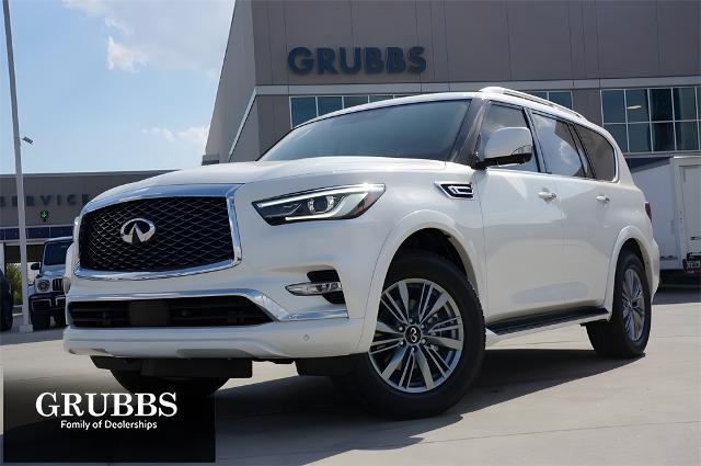 Select 2023 INFINITI QX80