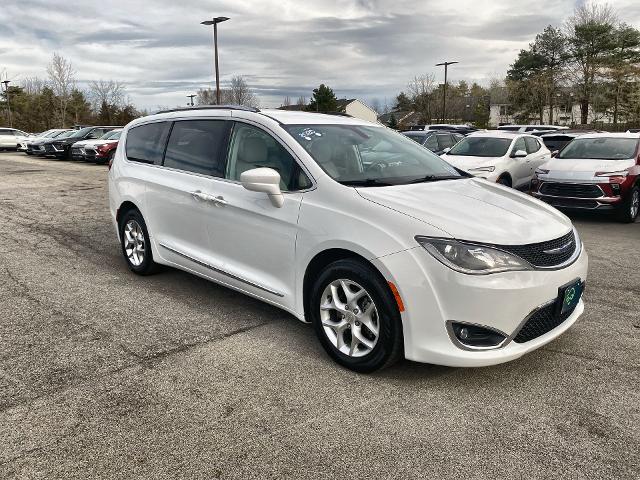 2020 Chrysler Pacifica Vehicle Photo in WILLIAMSVILLE, NY 14221-2883