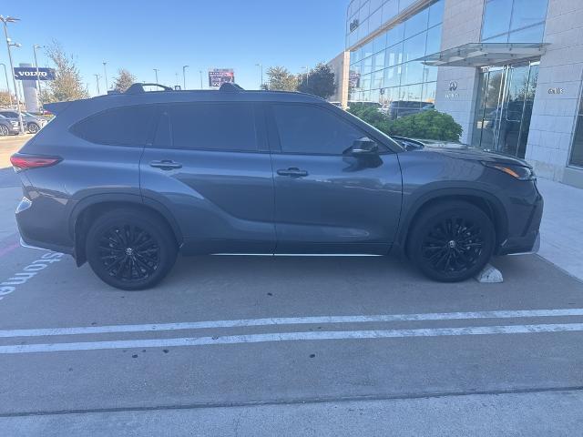 2023 Toyota Highlander Vehicle Photo in Grapevine, TX 76051