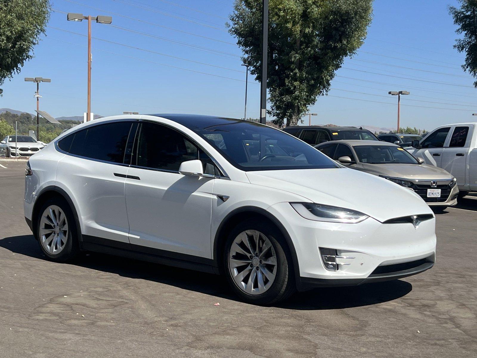 2018 Tesla Model X Vehicle Photo in Clearwater, FL 33765