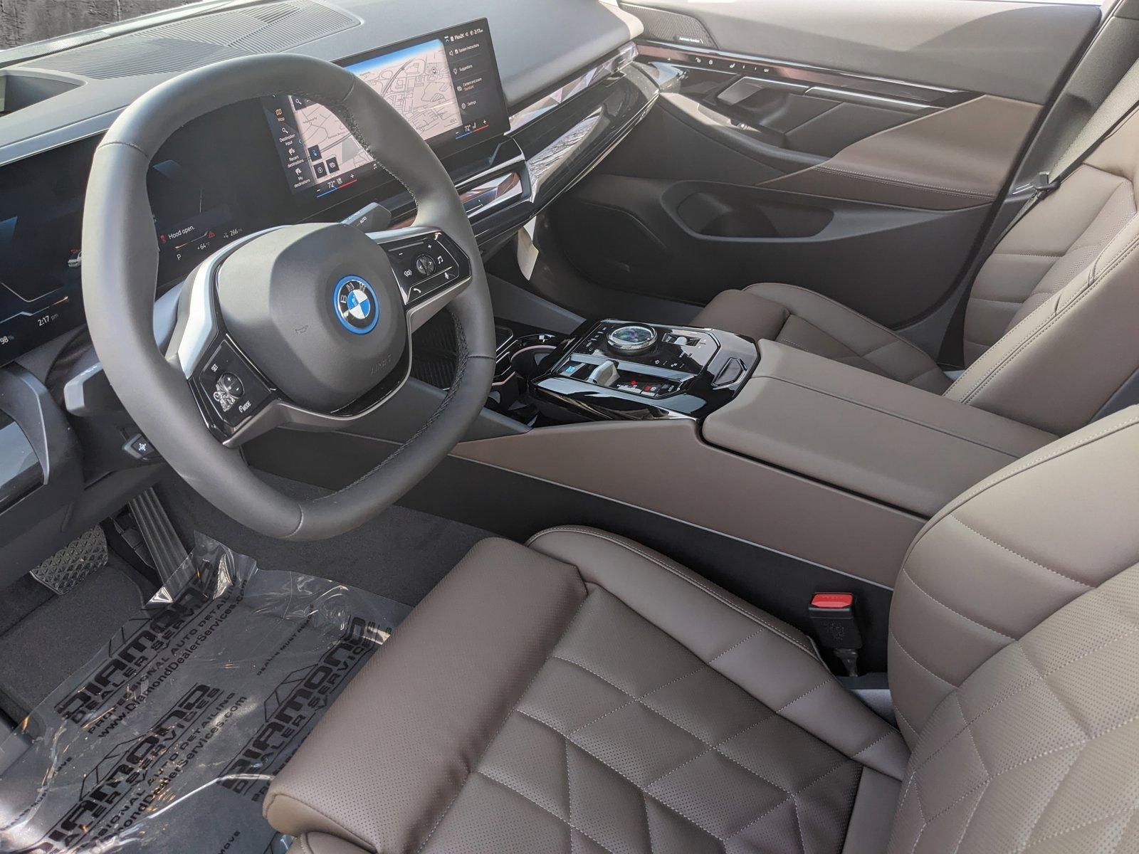 2024 BMW i5 Vehicle Photo in Towson, MD 21204