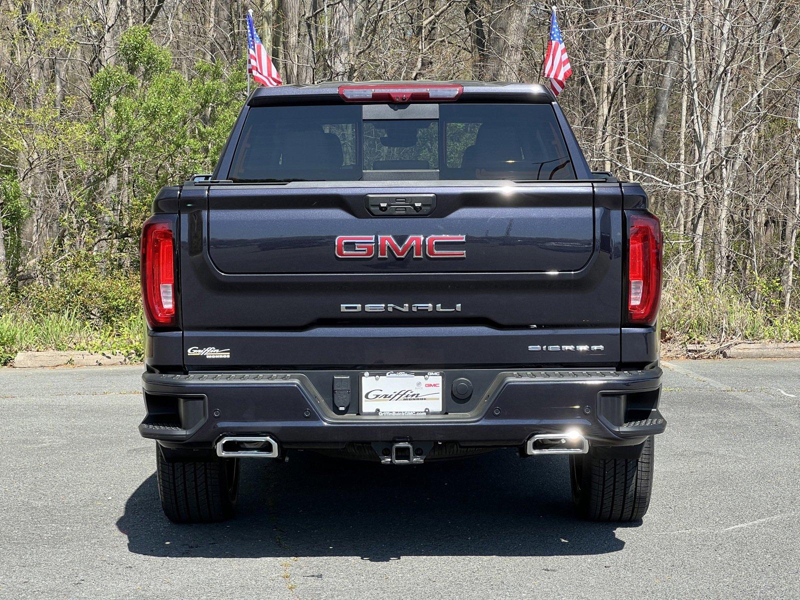 2024 GMC Sierra 1500 Vehicle Photo in MONROE, NC 28110-8431