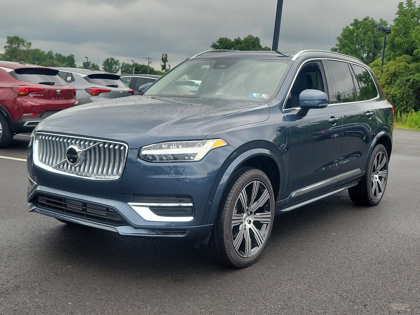 2025 Volvo XC90 Plug-In Hybrid Vehicle Photo in Trevose, PA 19053