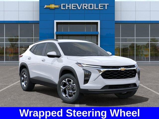 2025 Chevrolet Trax Vehicle Photo in BROCKTON, MA 02301-7113