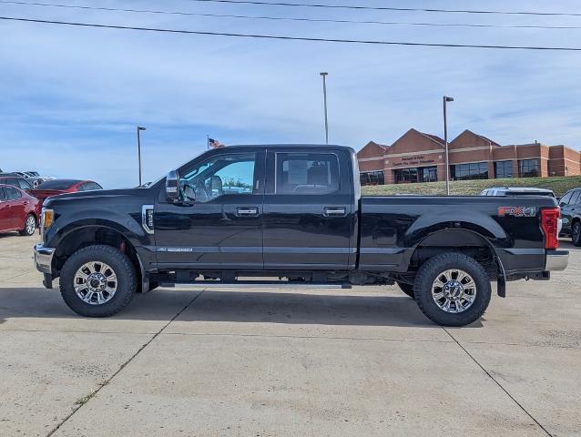 2017 Ford Super Duty F-350 SRW Vehicle Photo in POMEROY, OH 45769-1023