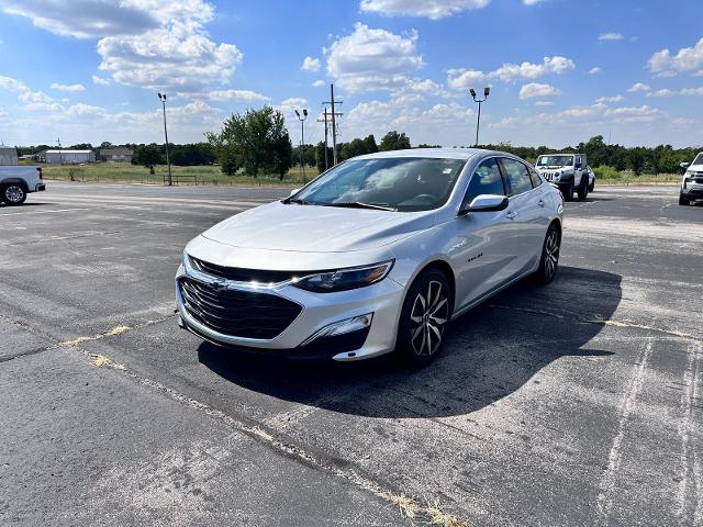 Used 2020 Chevrolet Malibu RS with VIN 1G1ZG5STXLF135438 for sale in Blanchard, OK