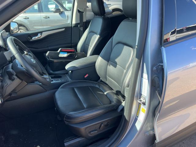 2022 Ford Escape Vehicle Photo in Weatherford, TX 76087-8771