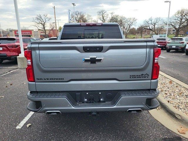 2024 Chevrolet Silverado 1500 Vehicle Photo in SAUK CITY, WI 53583-1301