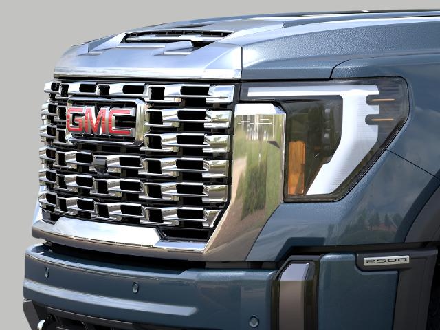 2025 GMC Sierra 2500 HD Vehicle Photo in GREEN BAY, WI 54303-3330