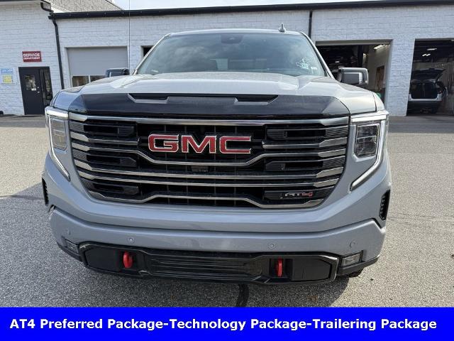 2025 GMC Sierra 1500 Vehicle Photo in CHICOPEE, MA 01020-5001