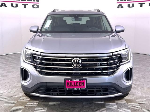 Used 2024 Volkswagen Atlas SE w/Tech with VIN 1V2HR2CA2RC602028 for sale in Killeen, TX