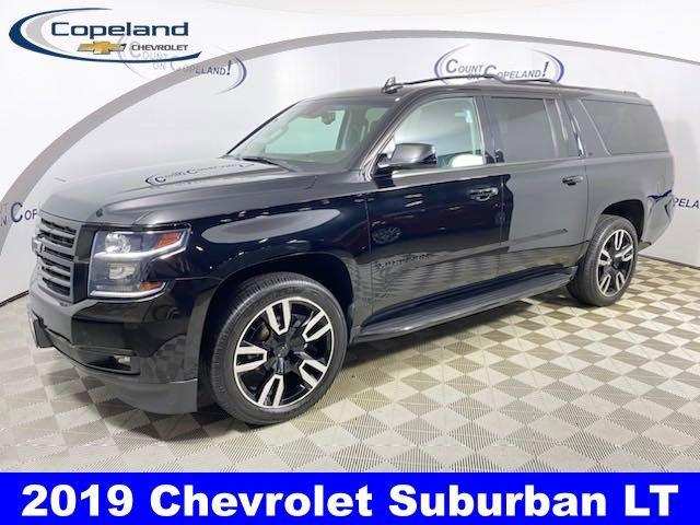 2019 Chevrolet Suburban Vehicle Photo in BROCKTON, MA 02301-7113