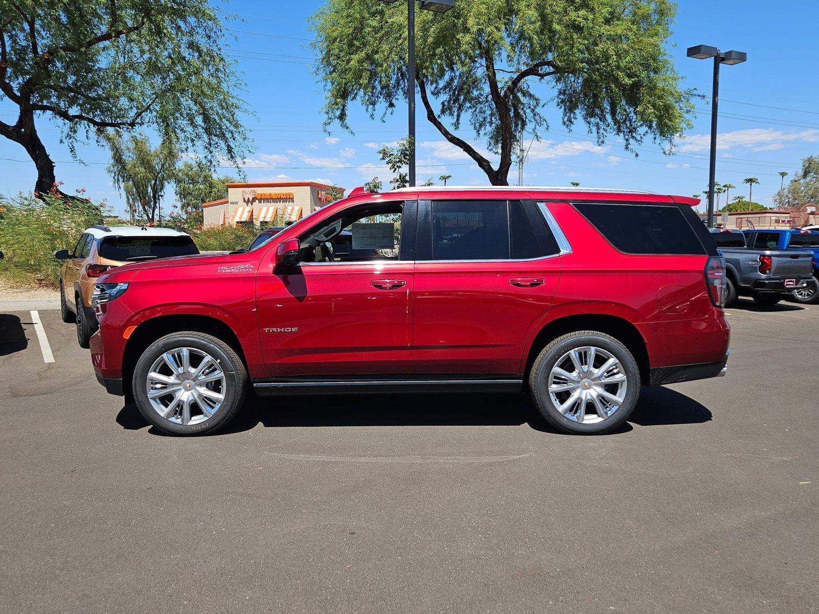 2024 Chevrolet Tahoe Vehicle Photo in PEORIA, AZ 85382-3715