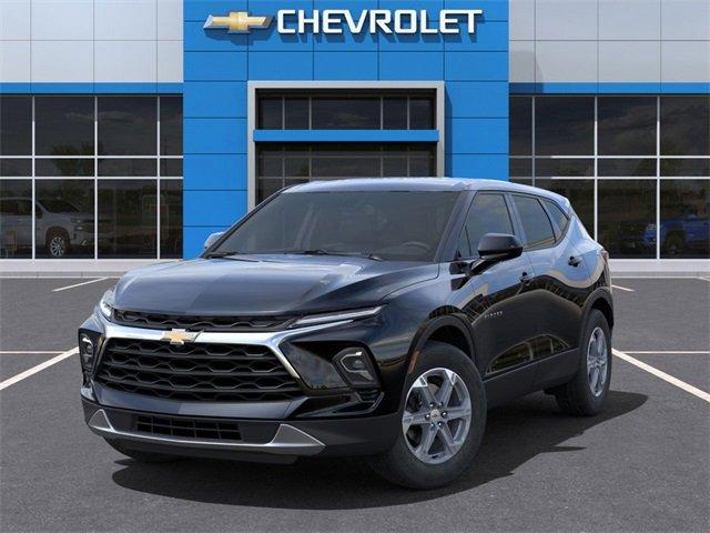 2025 Chevrolet Blazer Vehicle Photo in EVERETT, WA 98203-5662