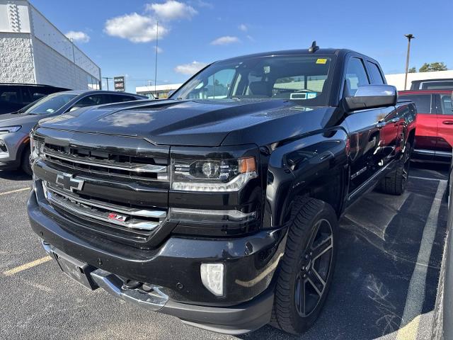 2017 Chevrolet Silverado 1500 Vehicle Photo in WILLIAMSVILLE, NY 14221-2883