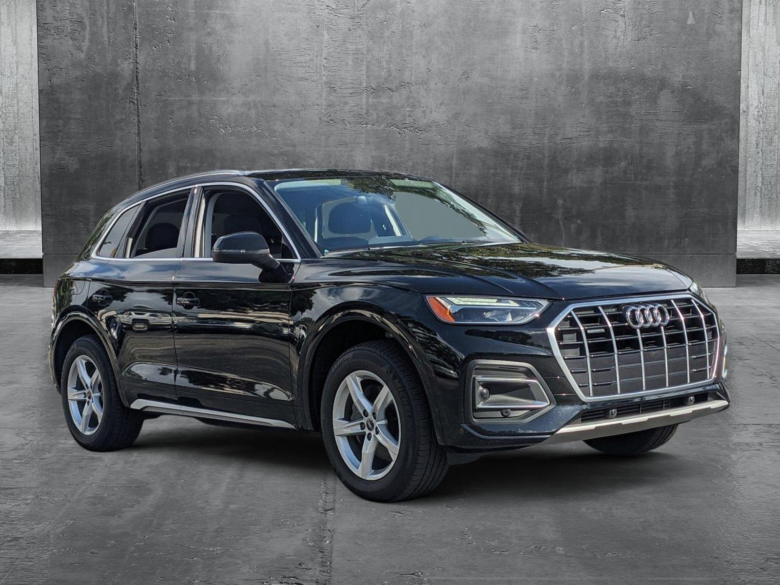 2021 Audi Q5 Vehicle Photo in GREENACRES, FL 33463-3207