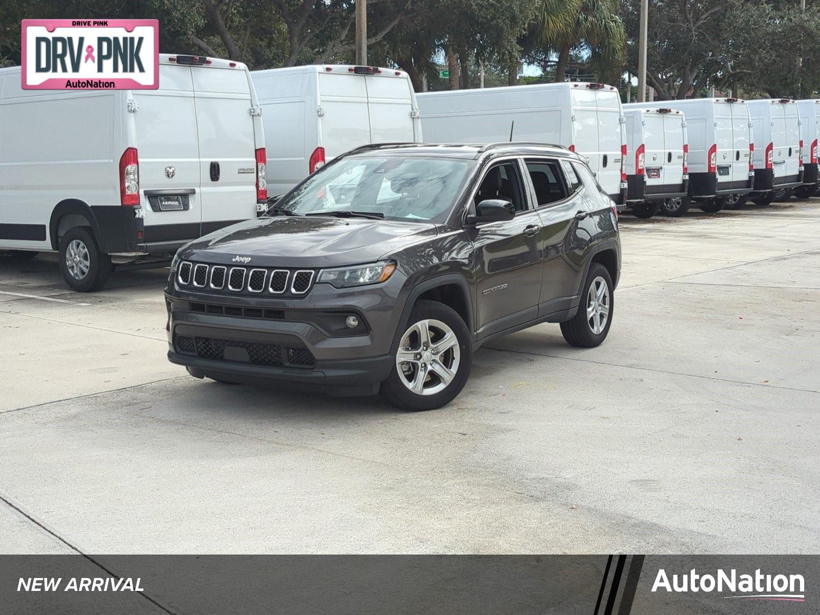 2023 Jeep Compass Vehicle Photo in Pembroke Pines, FL 33027