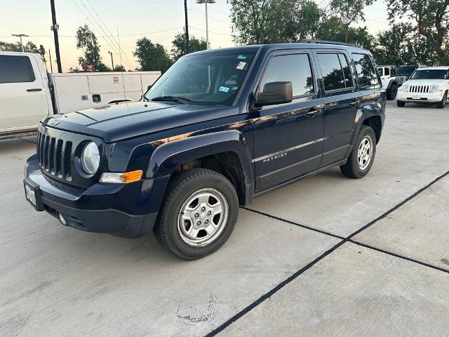 2016 Jeep Patriot Vehicle Photo in ROSENBERG, TX 77471-5675