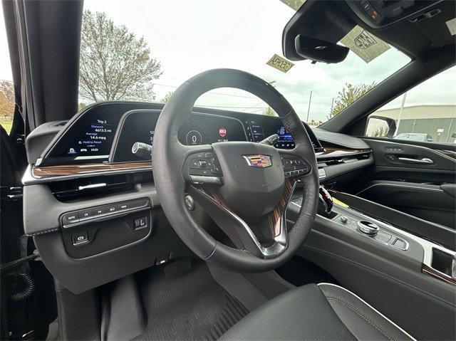 2024 Cadillac Escalade Vehicle Photo in BOWLING GREEN, KY 42104-4102