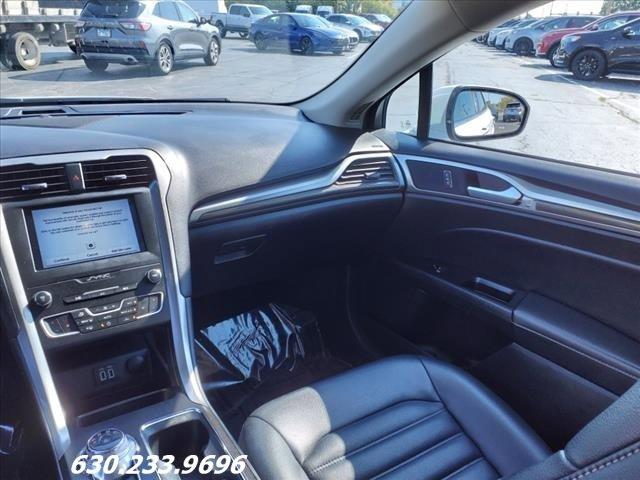 2019 Ford Fusion Vehicle Photo in Saint Charles, IL 60174