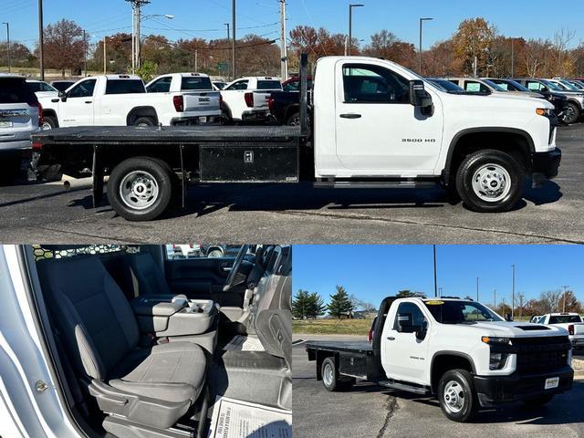 2022 Chevrolet Silverado 3500 HD CC Vehicle Photo in COLUMBIA, MO 65203-3903