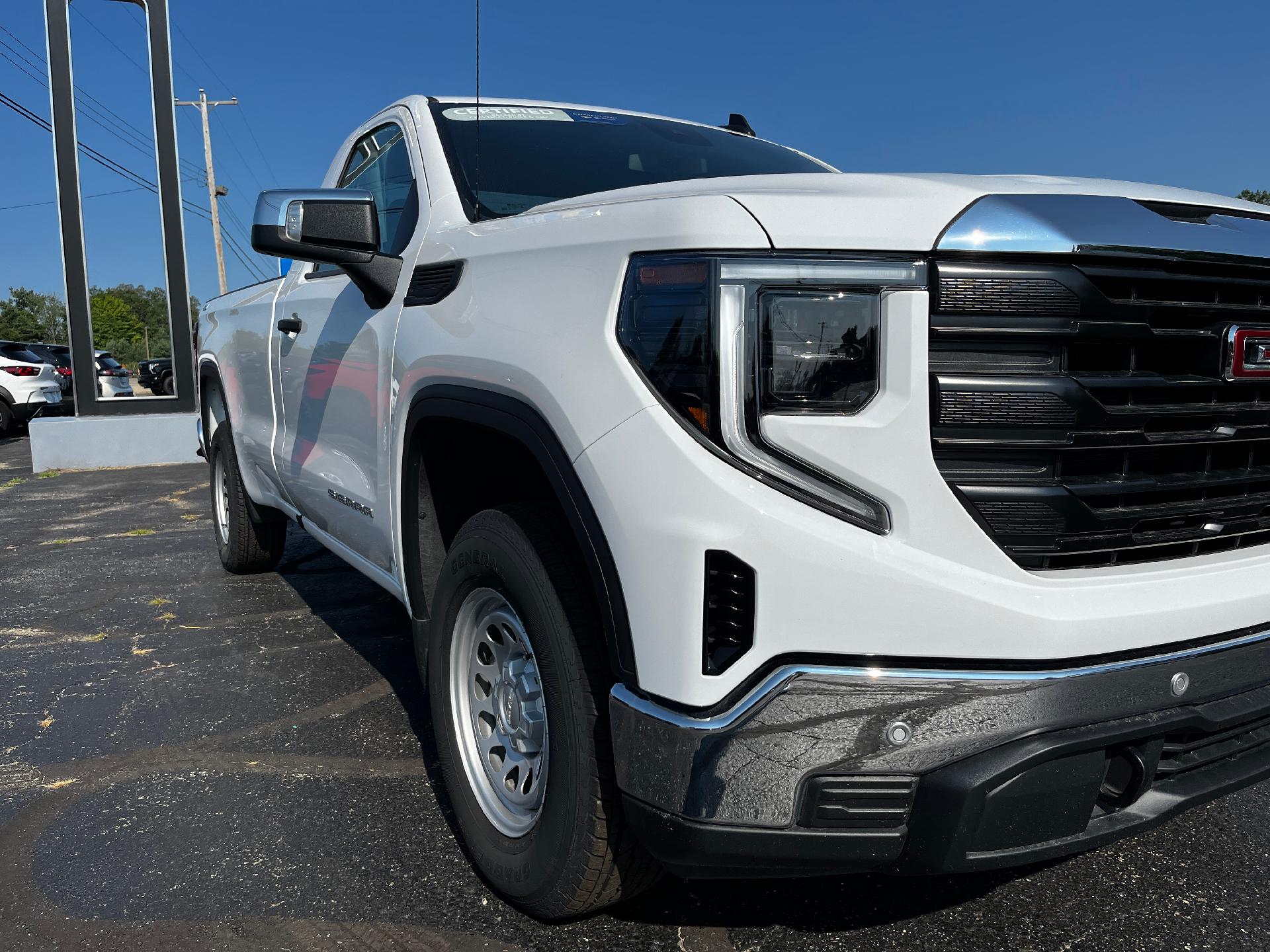 2024 GMC Sierra 1500 Vehicle Photo in CLARE, MI 48617-9414