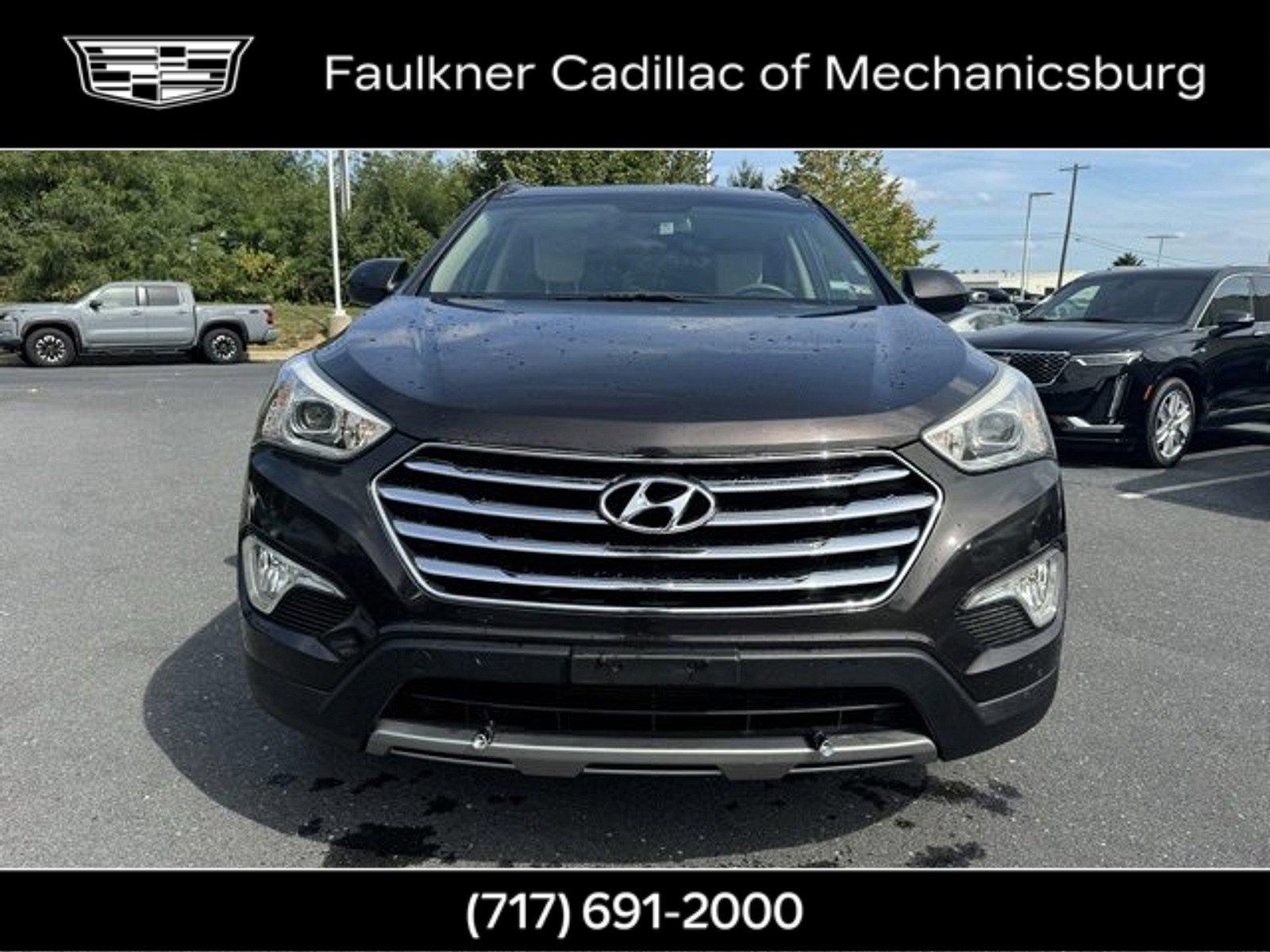 2016 Hyundai SANTA FE Vehicle Photo in MECHANICSBURG, PA 17050-1707