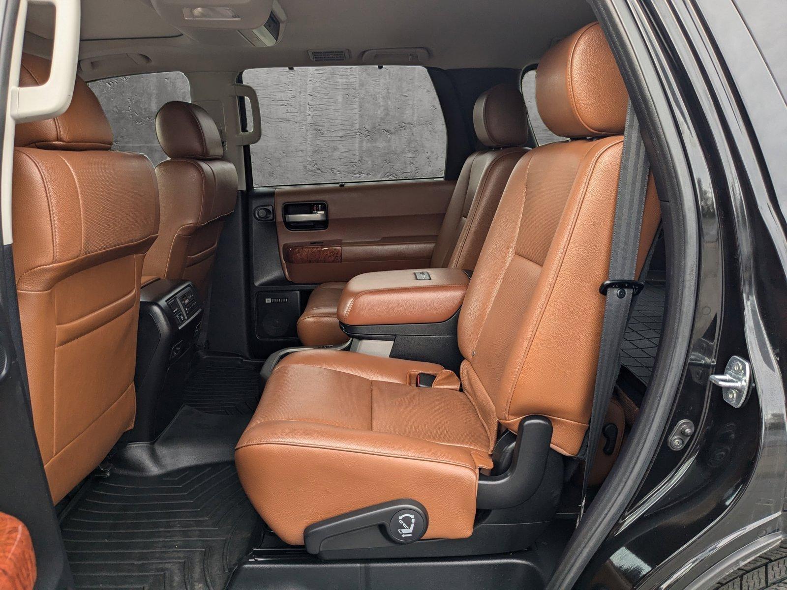 2019 Toyota Sequoia Vehicle Photo in Spokane Valley, WA 99212