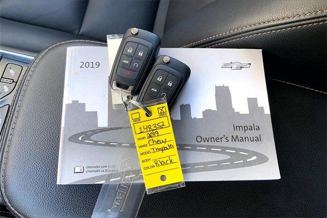 2019 Chevrolet Impala Vehicle Photo in KANSAS CITY, MO 64114-4502