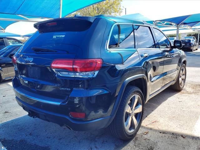 2015 Jeep Grand Cherokee Vehicle Photo in DENTON, TX 76210-9321