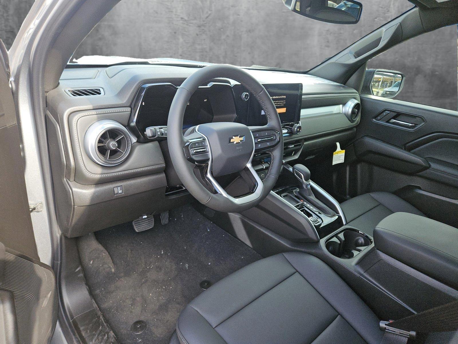 2024 Chevrolet Colorado Vehicle Photo in NORTH RICHLAND HILLS, TX 76180-7199