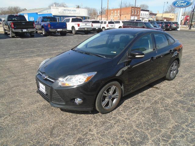 Used 2014 Ford Focus SE with VIN 1FADP3F26EL310706 for sale in Durand, IL