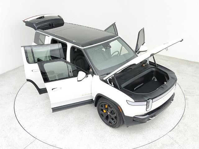 2023 Rivian R1S Vehicle Photo in Grapevine, TX 76051