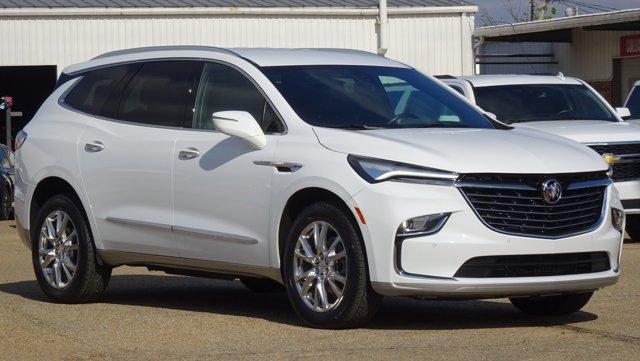 Used 2022 Buick Enclave Premium with VIN 5GAERCKW4NJ108915 for sale in Tupelo, MS