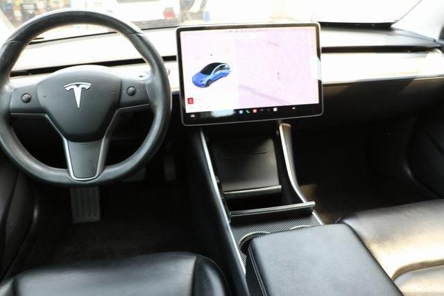 2019 Tesla Model 3 Vehicle Photo in Salem, OR 97301