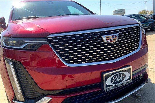 2022 Cadillac XT6 Vehicle Photo in TOPEKA, KS 66609-0000