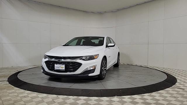 2025 Chevrolet Malibu Vehicle Photo in JOLIET, IL 60435-8135