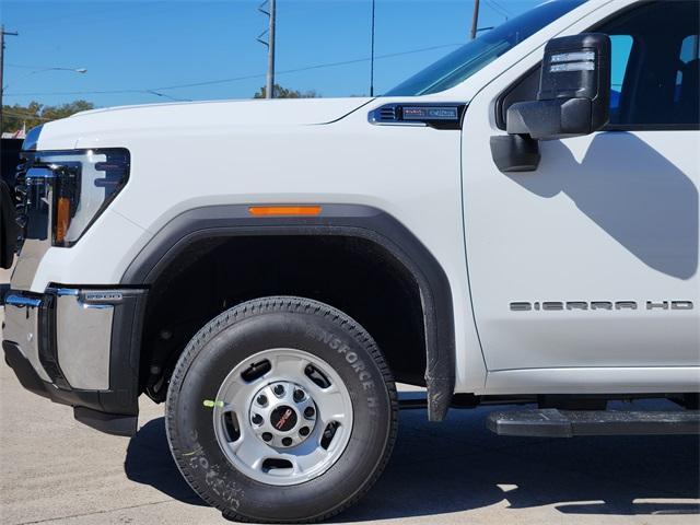 2025 GMC Sierra 2500 HD Vehicle Photo in GAINESVILLE, TX 76240-2013