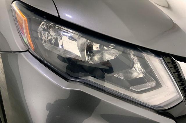 2019 Nissan Rogue Vehicle Photo in Lees Summit, MO 64086