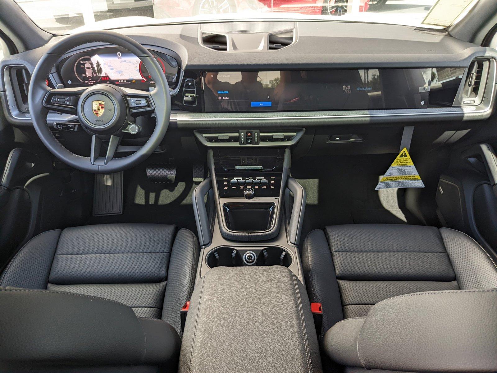 2024 Porsche Cayenne Vehicle Photo in Maitland, FL 32751