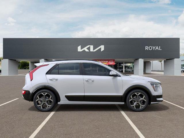 2025 Kia Niro Vehicle Photo in Tucson, AZ 85712