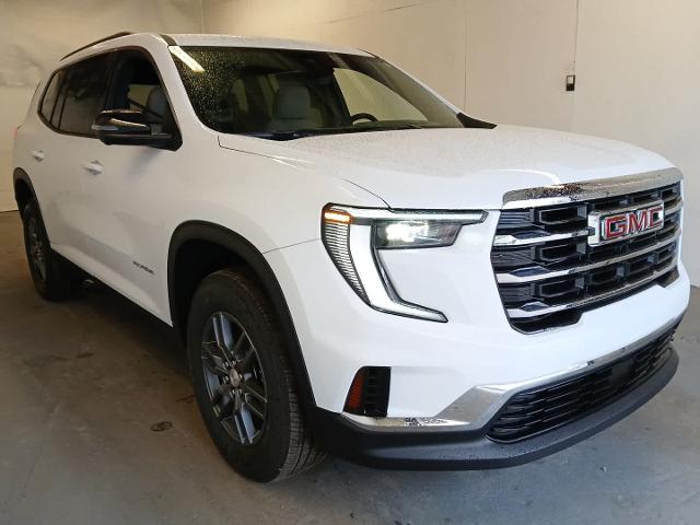 2025 GMC Acadia Vehicle Photo in RED SPRINGS, NC 28377-1640