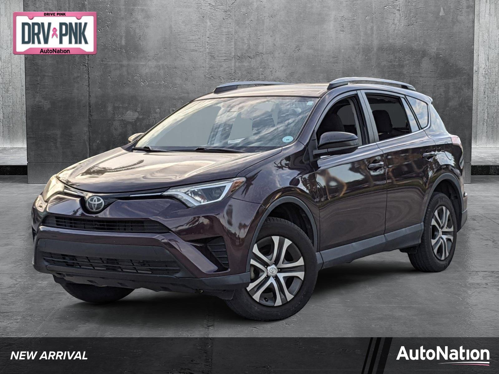 2018 Toyota RAV4 Vehicle Photo in Davie, FL 33331