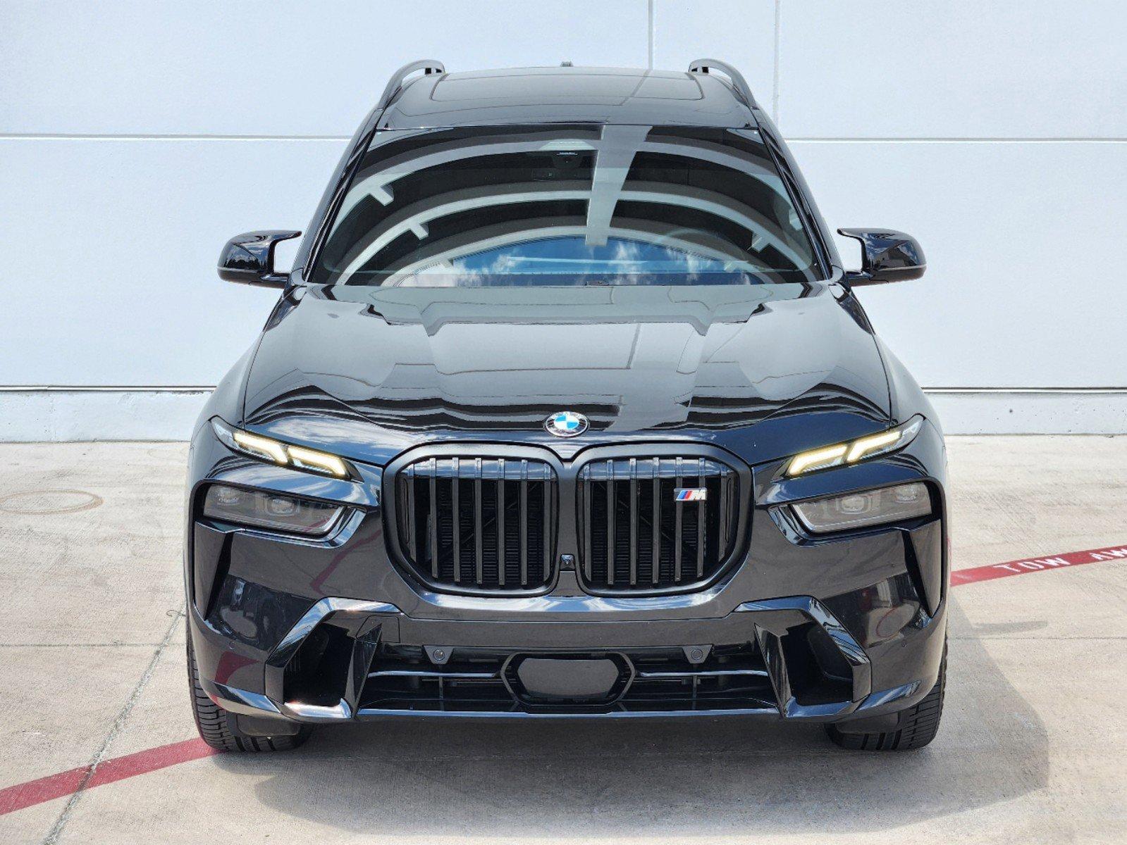 2024 BMW X7 M60i Vehicle Photo in GRAPEVINE, TX 76051-8302