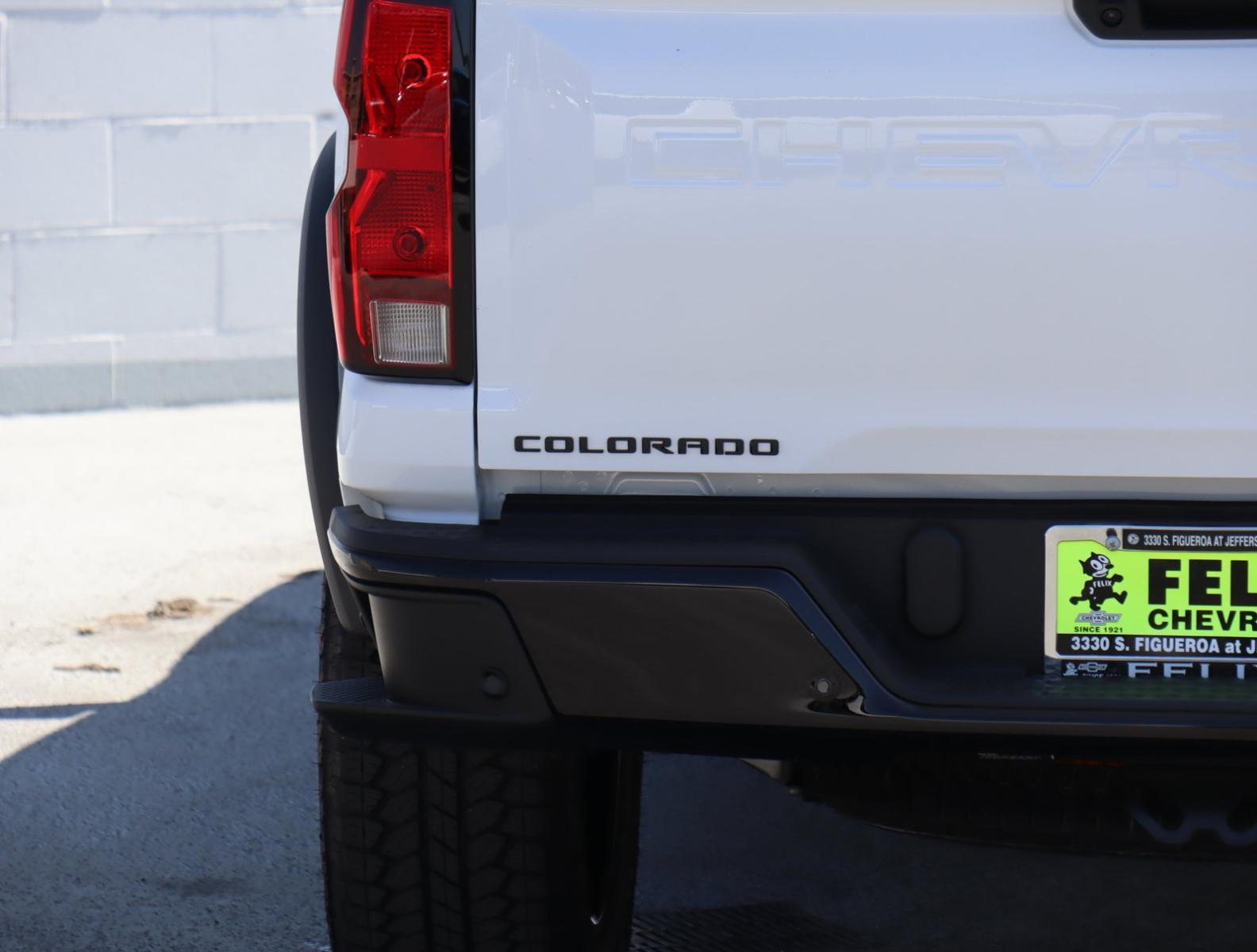 2024 Chevrolet Colorado Vehicle Photo in LOS ANGELES, CA 90007-3794