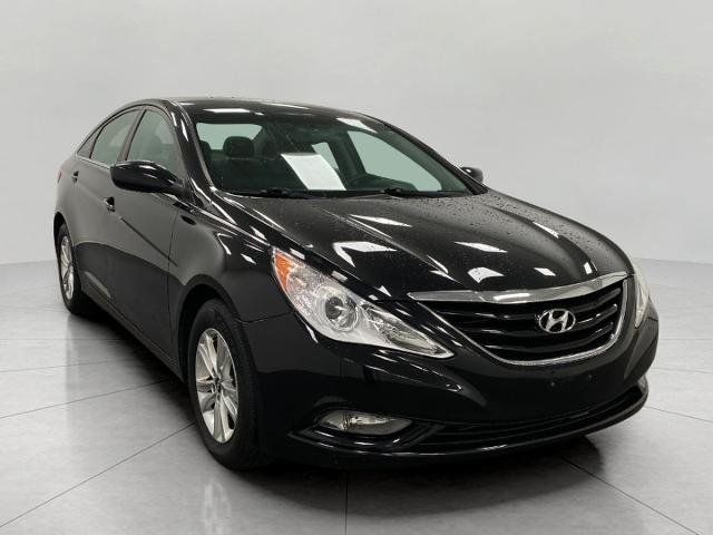 2013 Hyundai SONATA Vehicle Photo in Appleton, WI 54913