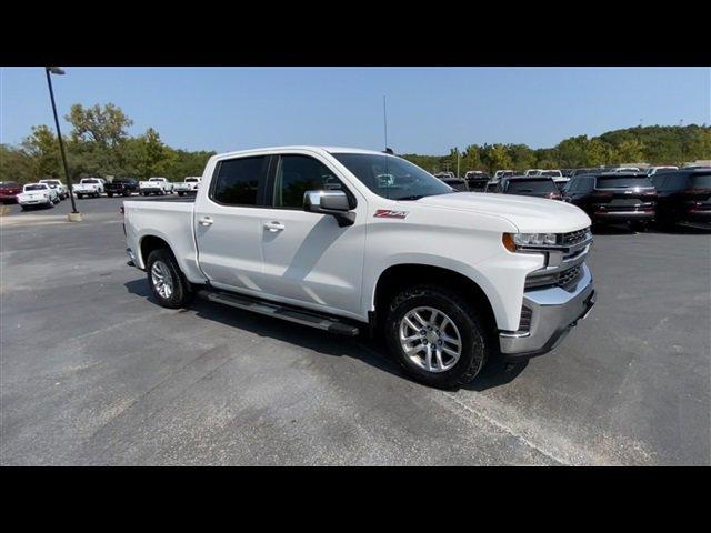 Used 2019 Chevrolet Silverado 1500 LT with VIN 3GCUYDED0KG113510 for sale in Linn, MO