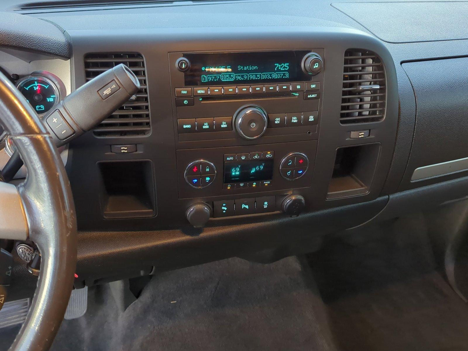 2013 Chevrolet Silverado 1500 Vehicle Photo in Ft. Myers, FL 33907